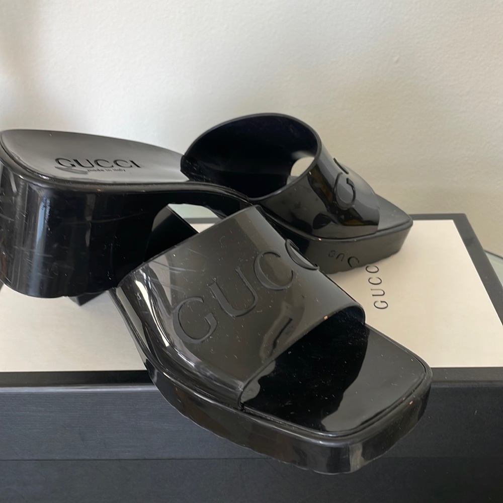 Gucci rubber black platform sandals